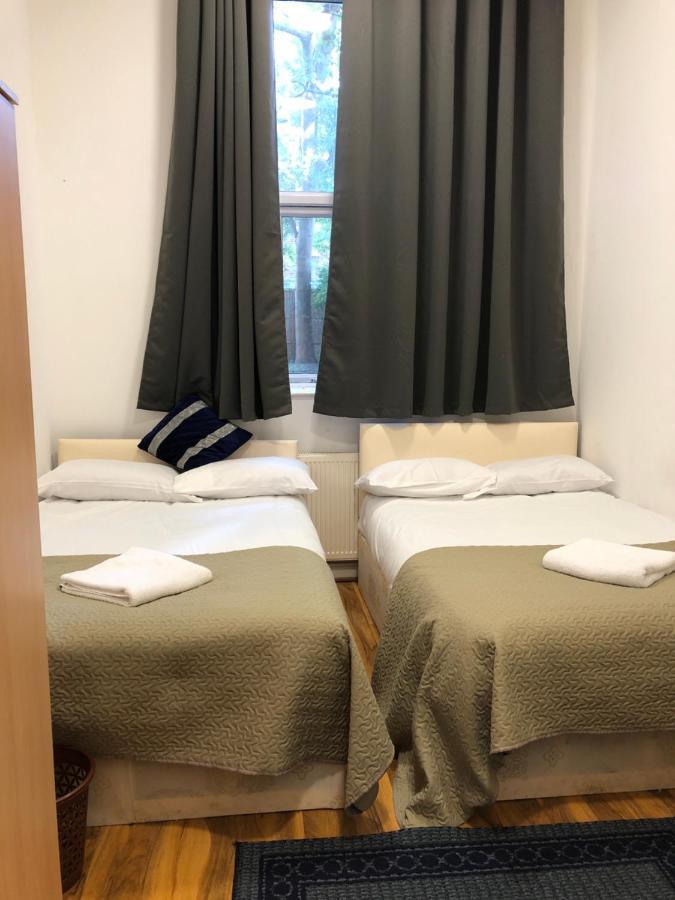 Streatley Apartments Лондон Екстериор снимка