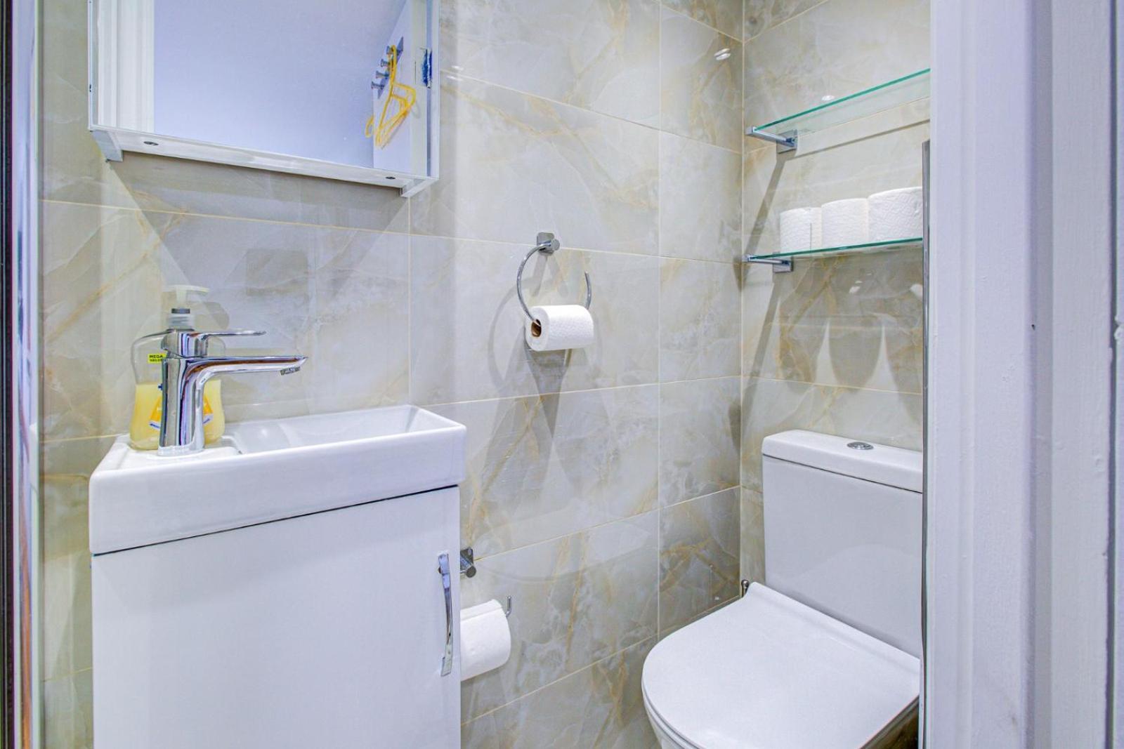 Streatley Apartments Лондон Екстериор снимка